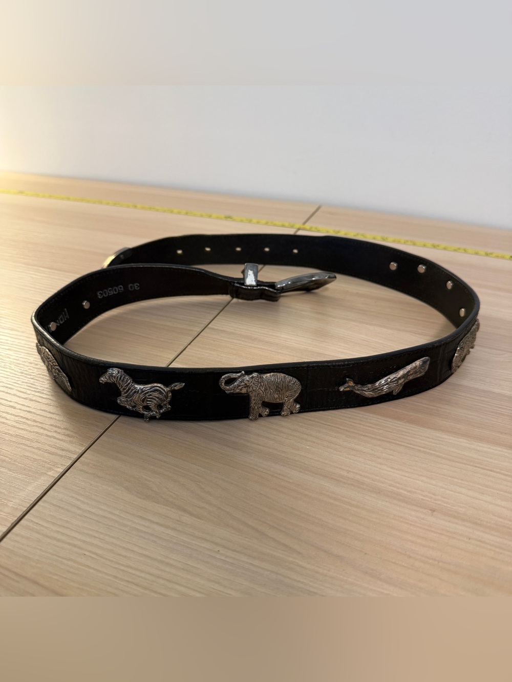 VTG 90s Concho Genuine Leather Belt BRIGHTON 30 Silver Endangered Safari Animal